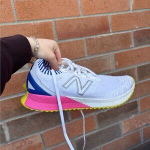 NEW BALANCE FUELCELL ECHO WOMENS TRAINING SHOES